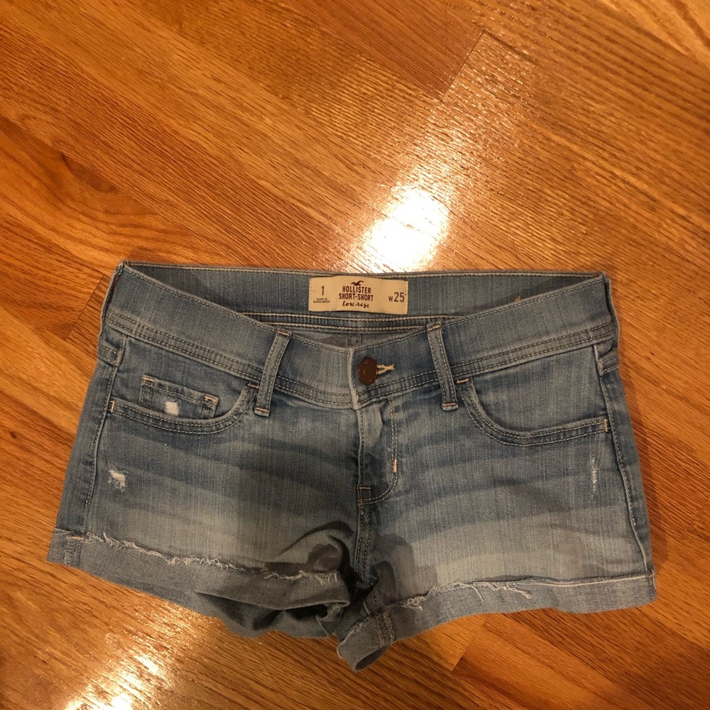 Hollister light wash Shorts